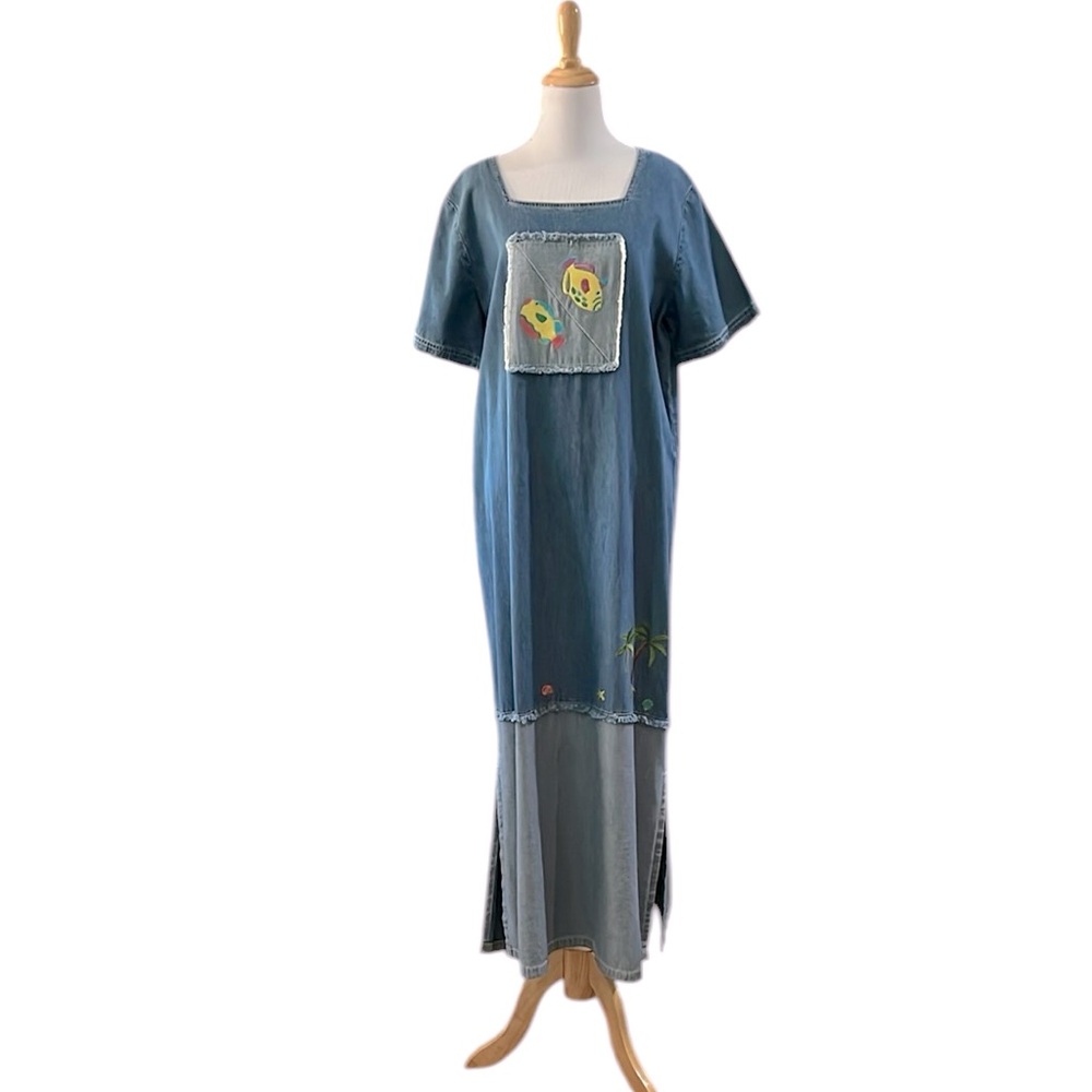 VINTAGE BLEU BAYOU CHAMBRAY DENIM EMBROIDERED BEACH STYLE MAXI DRESS BLUE SIZE L